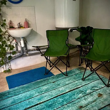 Jurta Pod Blanikem S Wellnes خيمة فخمة