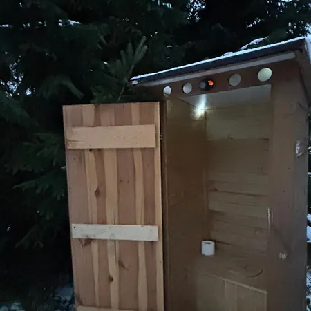 Jurta Pod Blanikem S Wellnes خيمة فخمة *
