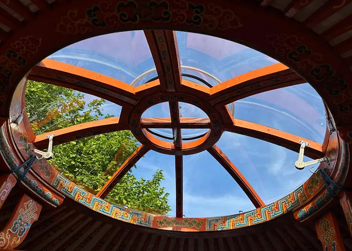 Jurta Pod Blanikem S Wellnes Luxussátor Chotysany