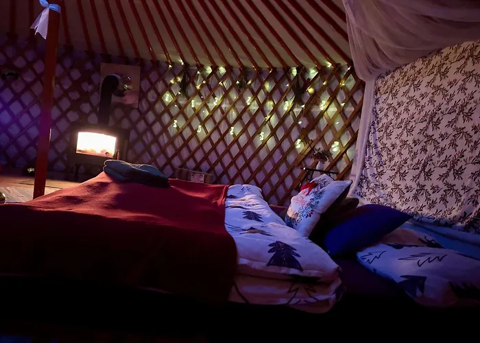 Luxussátor Jurta Pod Blanikem S Wellnes *